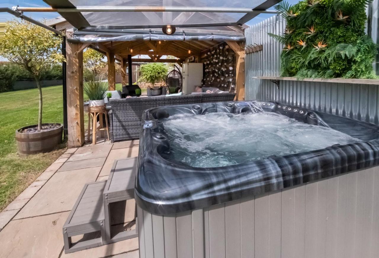 The Stables Luxury House With Hot Tub Lejlighed York Eksteriør billede