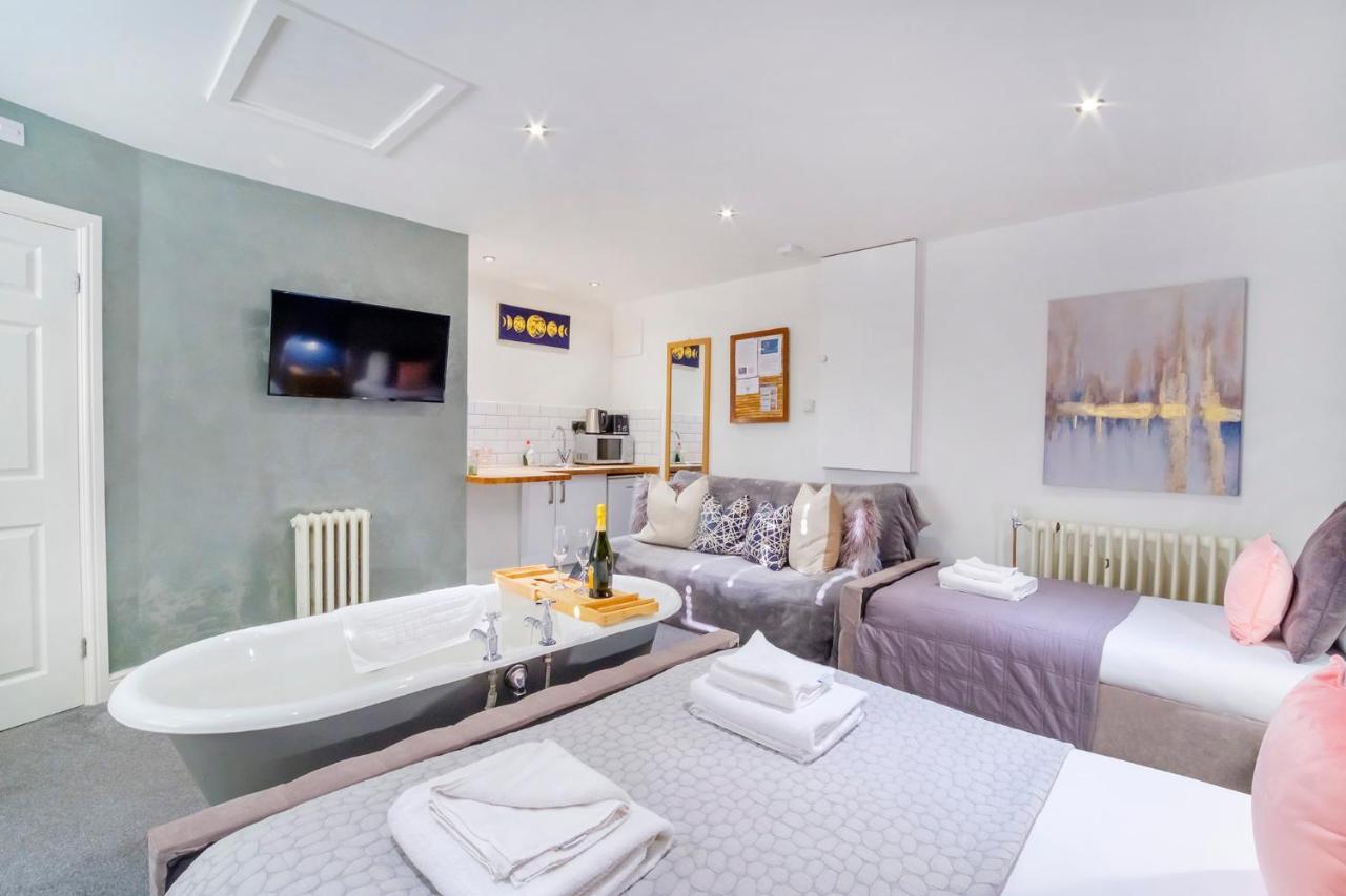 The Stables Luxury House With Hot Tub Lejlighed York Eksteriør billede
